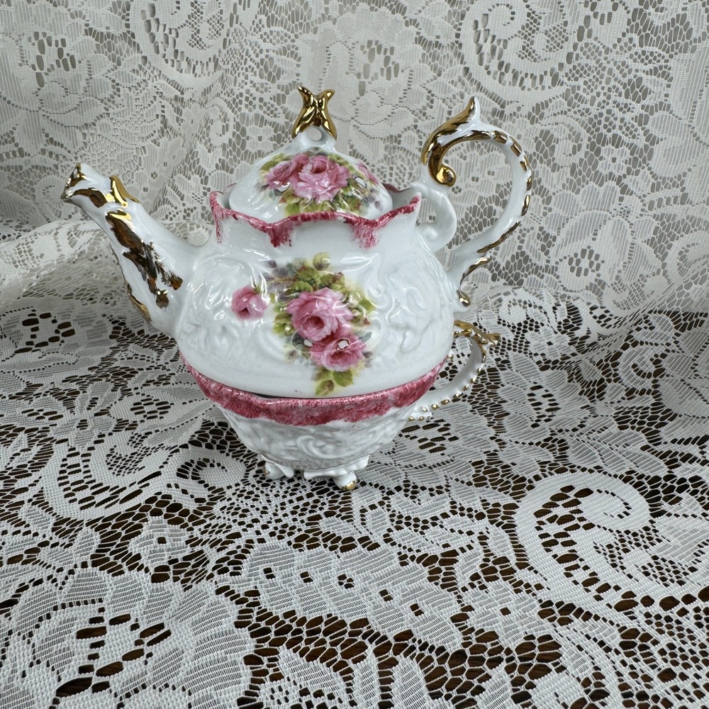 Victorian Style Pink Rose Porcelain Tea for One Set Teapot and Teacup Gold Trim